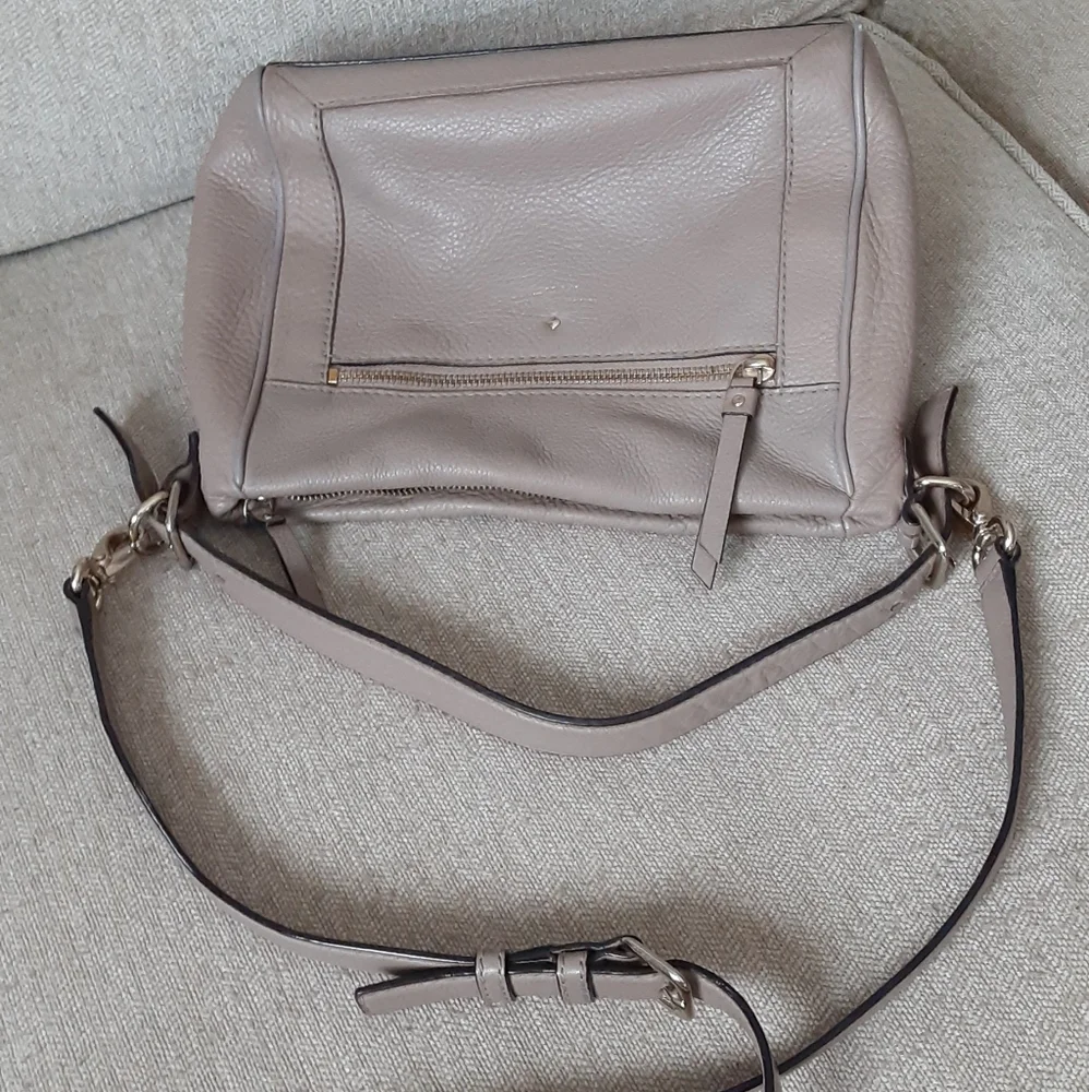 Kate Spade Taupe Leather satchel Bag